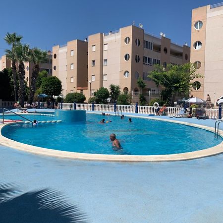 Apartamento Tres Beau T4 Torrevieja Renove Et Moderne Exterior foto